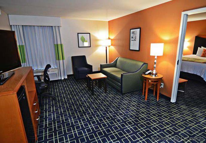 Fairfield Inn & Suites Anaheim North Buena Park Habitación foto